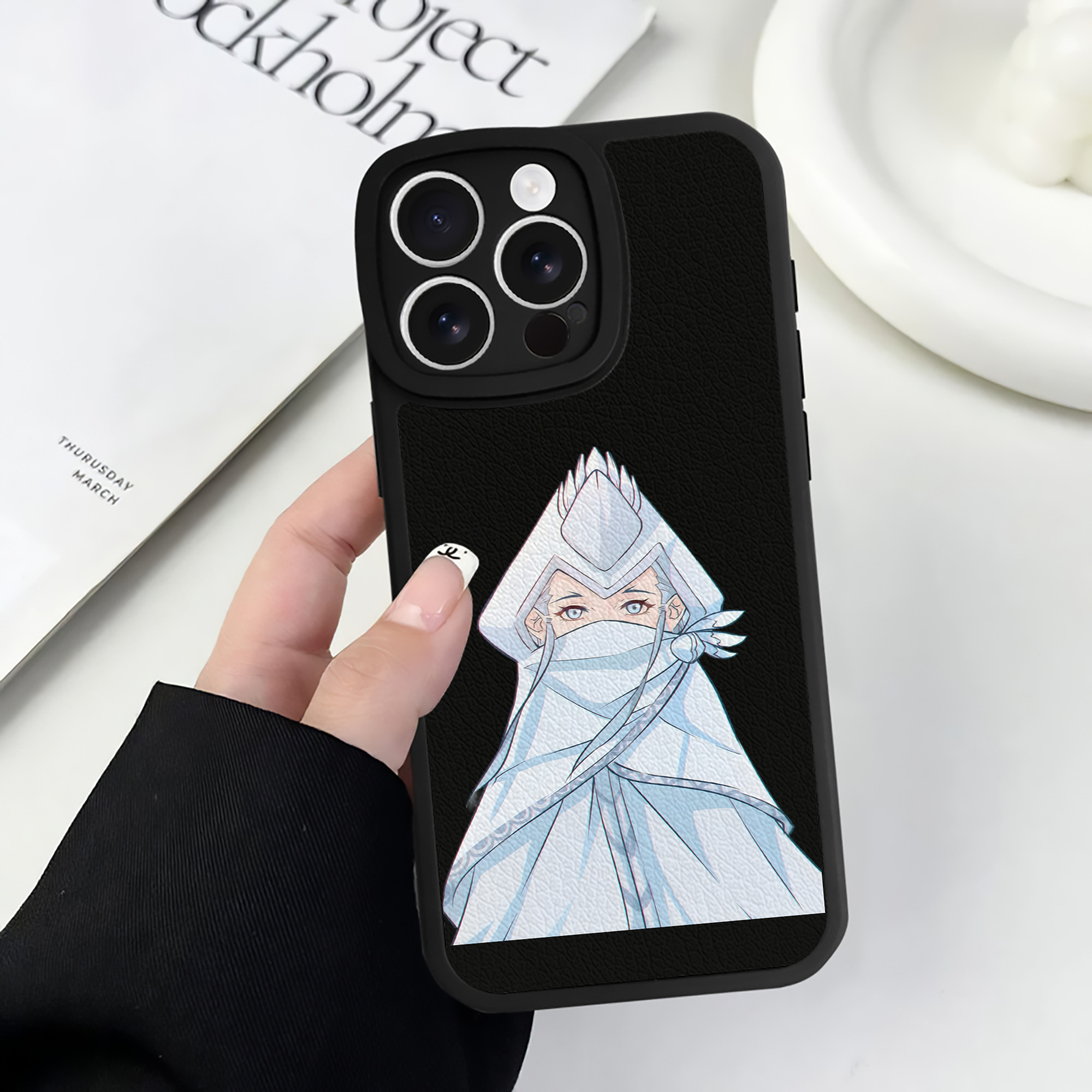 （画像用） Ne Zha 2 ナタ 魔童の大暴れ 【iPhone 16シリーズ対応】シリコンスマホケース（レザー調） 材質：シリコン